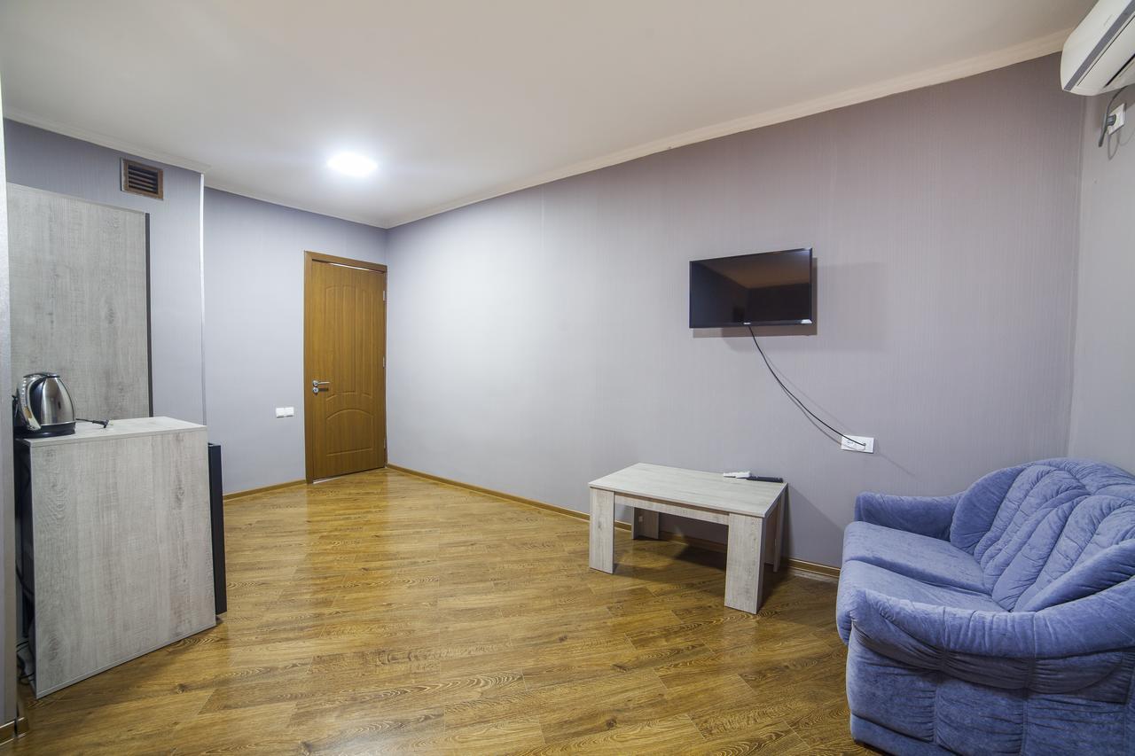 Vardzia Cave Hotel Aspindza Kültér fotó