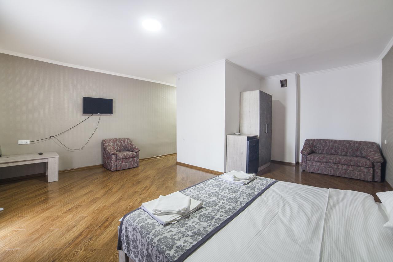 Vardzia Cave Hotel Aspindza Kültér fotó